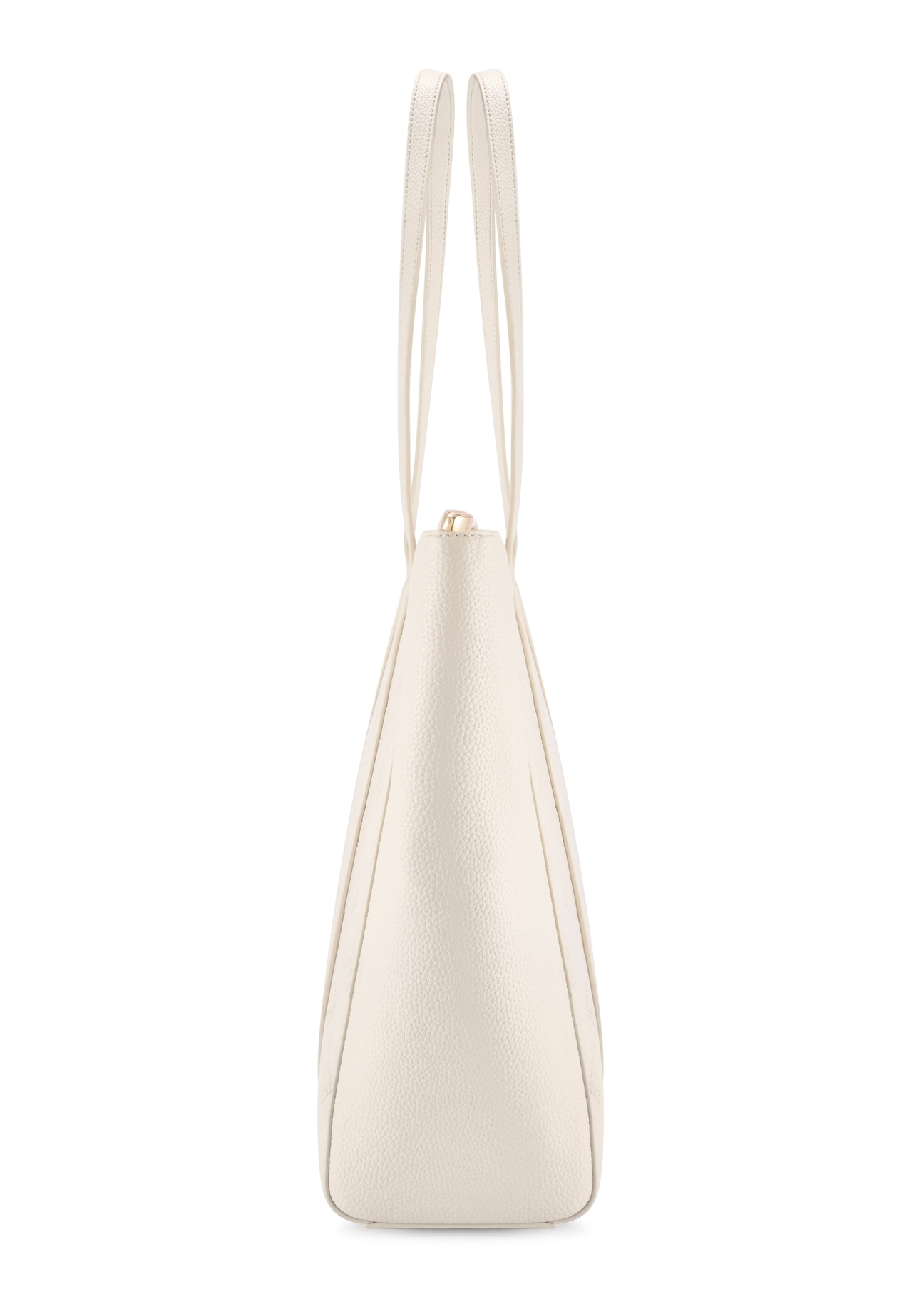 Kremowa torebka shopper z monogramem TOREC-1160-0B(W26), widok produktu z boku na białym tle.
