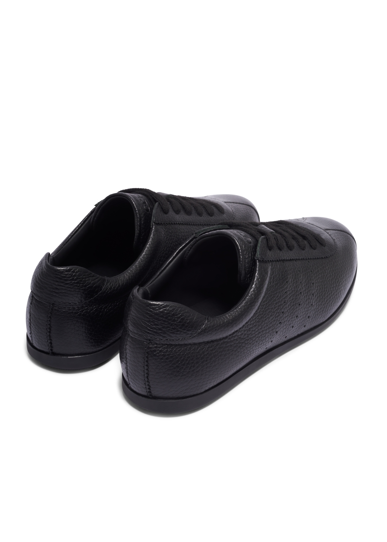 Czarne skórzane sneakersy damskie BUTYD-1293-9I(Z26)