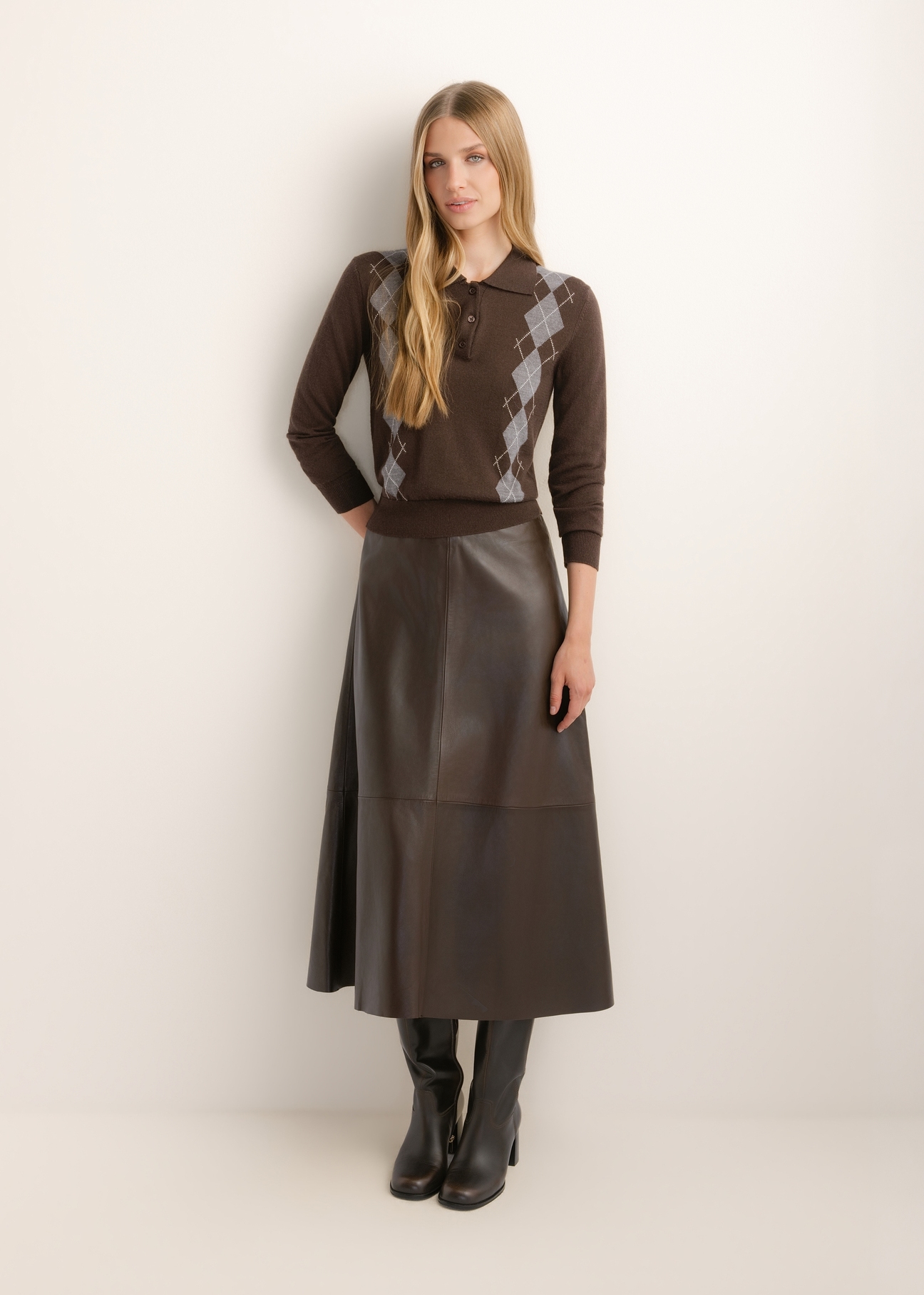 Brązowy sweter damski z wełną SWEDT-0275-1I(Z26)