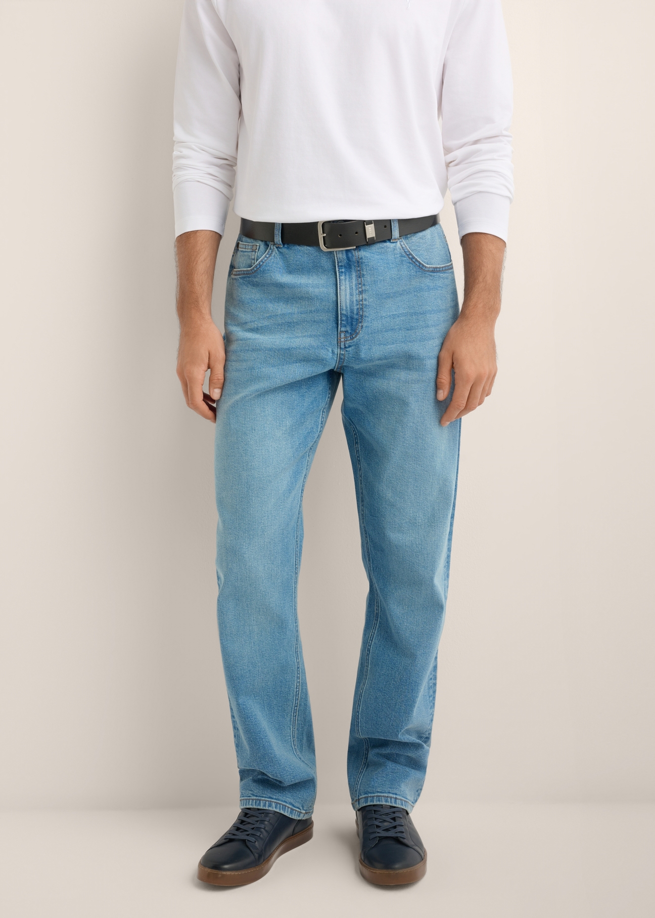 Niebieskie spodnie jeansowe męskie JEAMT-0025-7A(Z26)