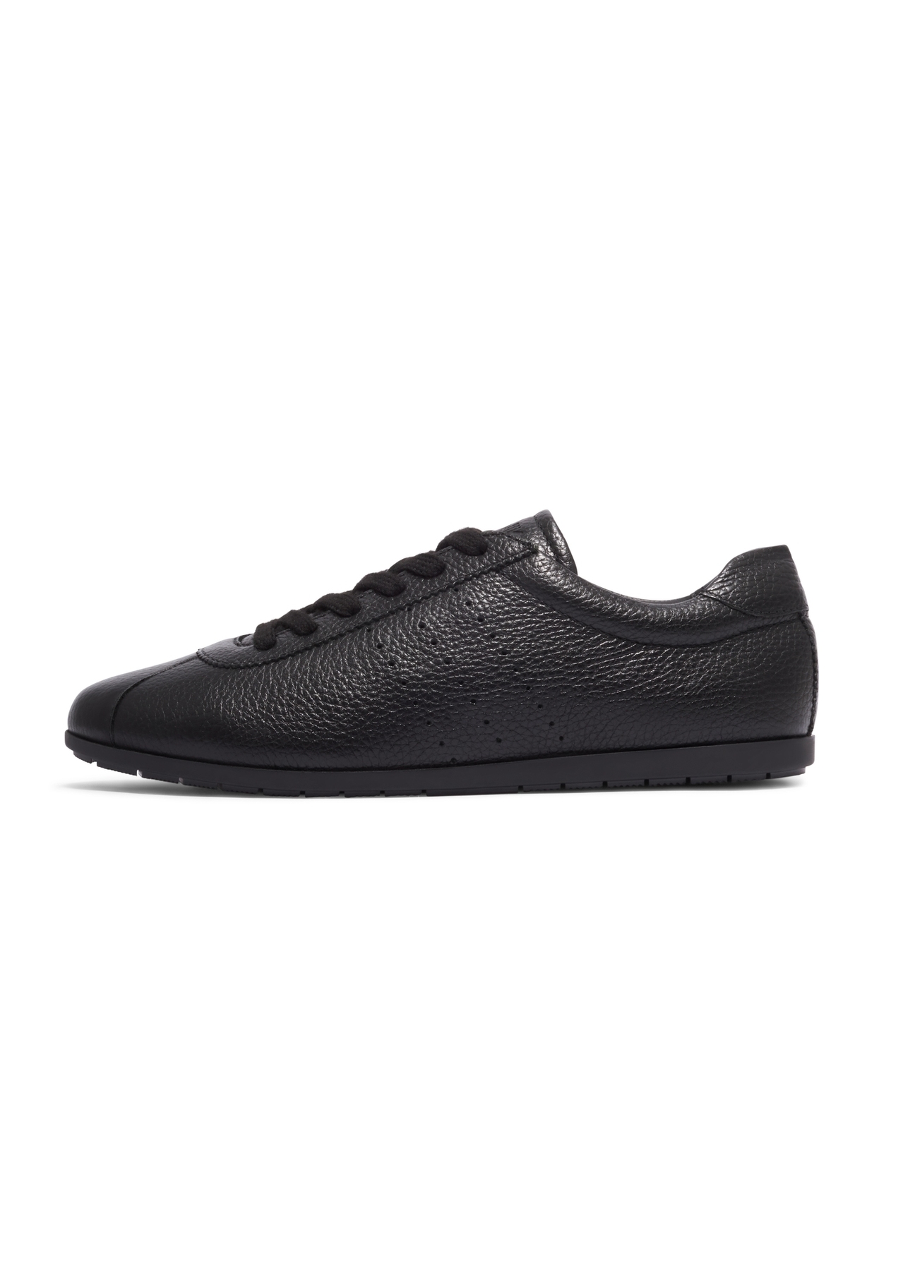 Czarne skórzane sneakersy damskie BUTYD-1293-9I(Z26), widok produktu z boku na białym tle.
