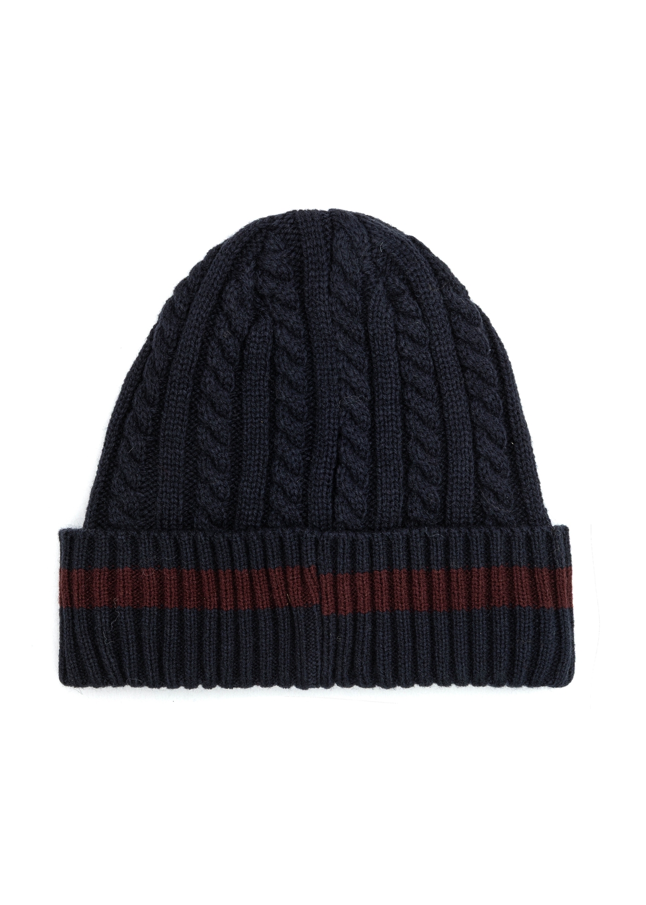 Granatowa czapka męska CZAMT-0086-69(Z25), widok produktu od tyłu na białym tle.