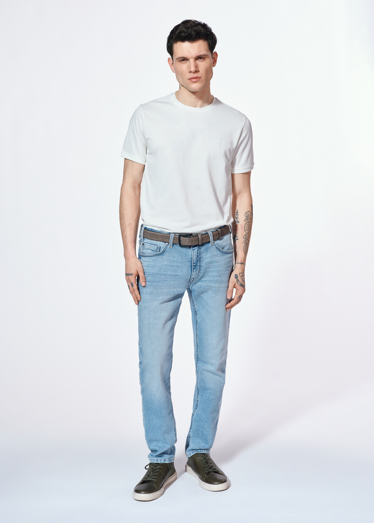 Biały T-shirt męski z bawełny TSHMT-0100-11(W25)-02