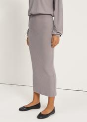 Szara prążkowana spódnica maxi SPCDT-0075-66(W23)-01