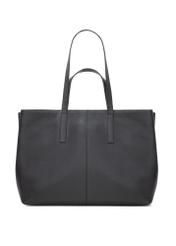 Czarna skórzana torebka shopper TORES-1281-99(W26) - widok produktu z tyłu, na białym tle. 