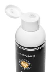 Preparat ochronny do obuwia CLEANING-MILK