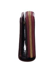 Bordowy portfel damski croco PORES-0888B-4D(Z26), widok produktu z boku na białym tle.