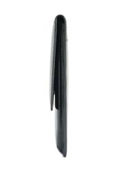 Czarna mała skórzana aktówka męska TORMS-0469-99(Z25) - widok produktu z boku na białym tle. 