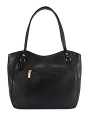 Czarna skórzana torebka shopper TORES-1223-99(W26), widok produktu z tyłu na białym tle.