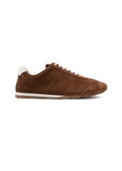 Zamszowe buty damskie w kolorze camelu BUTYD-1276-1D(W26), widok produktu z boku na białym tle.