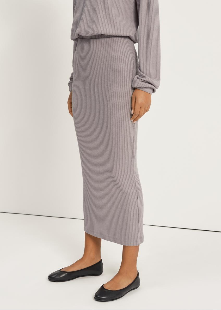 Szara prążkowana spódnica maxi SPCDT-0075-66(W23)-01