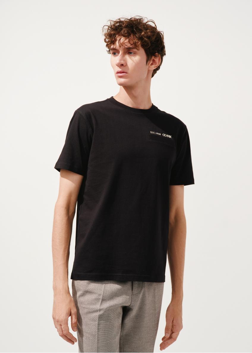 Czarny basic T-shirt męski z logo marki OCHNIK TSHMT-0102-99(W24)-01