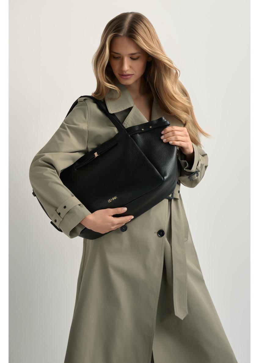 Skórzana torebka shopper w kolorze czarnym TORES-1207-9I(W26)
