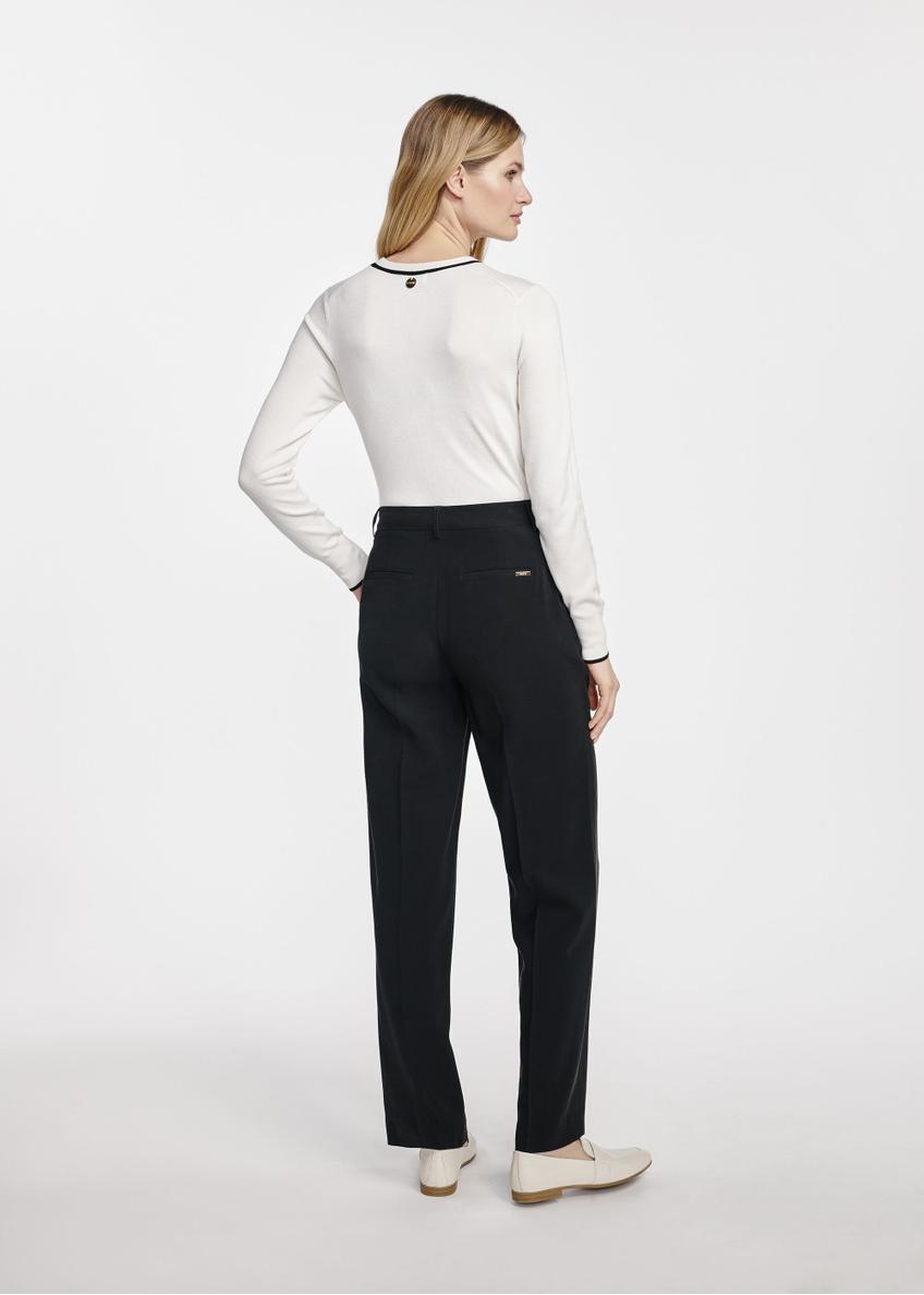 Czarne eleganckie spodnie damskie SPODT-0106-98(W25)